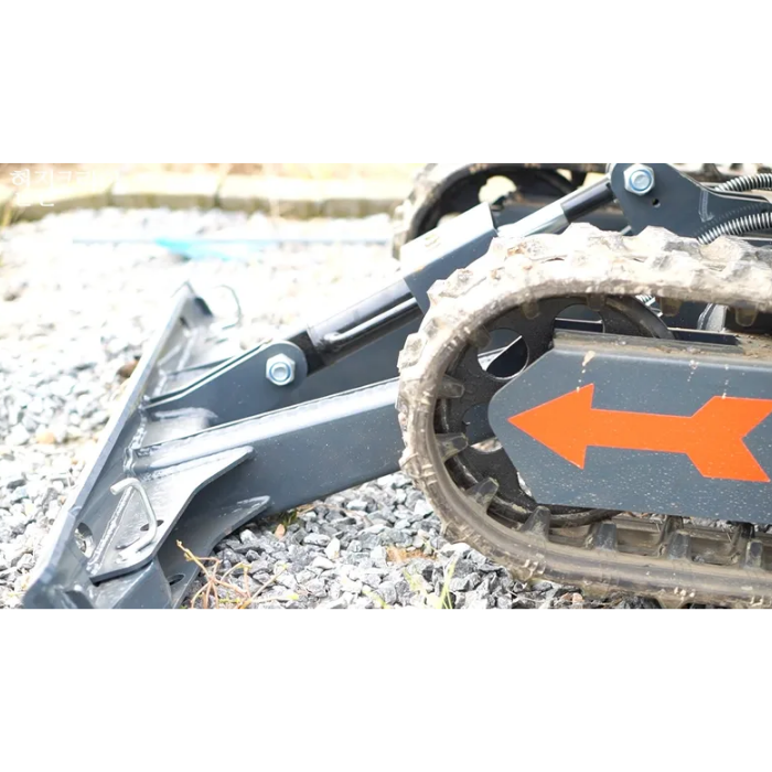 HE-010 도우저 날 작동